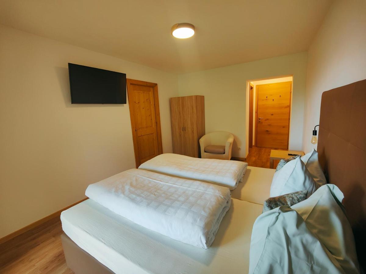 Schlossberg San Leonardo in Passiria Room photo